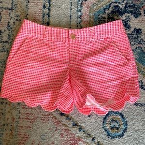 Size 2 Lily Pulitzer Buttercup Shorts, worn once, like brand new.